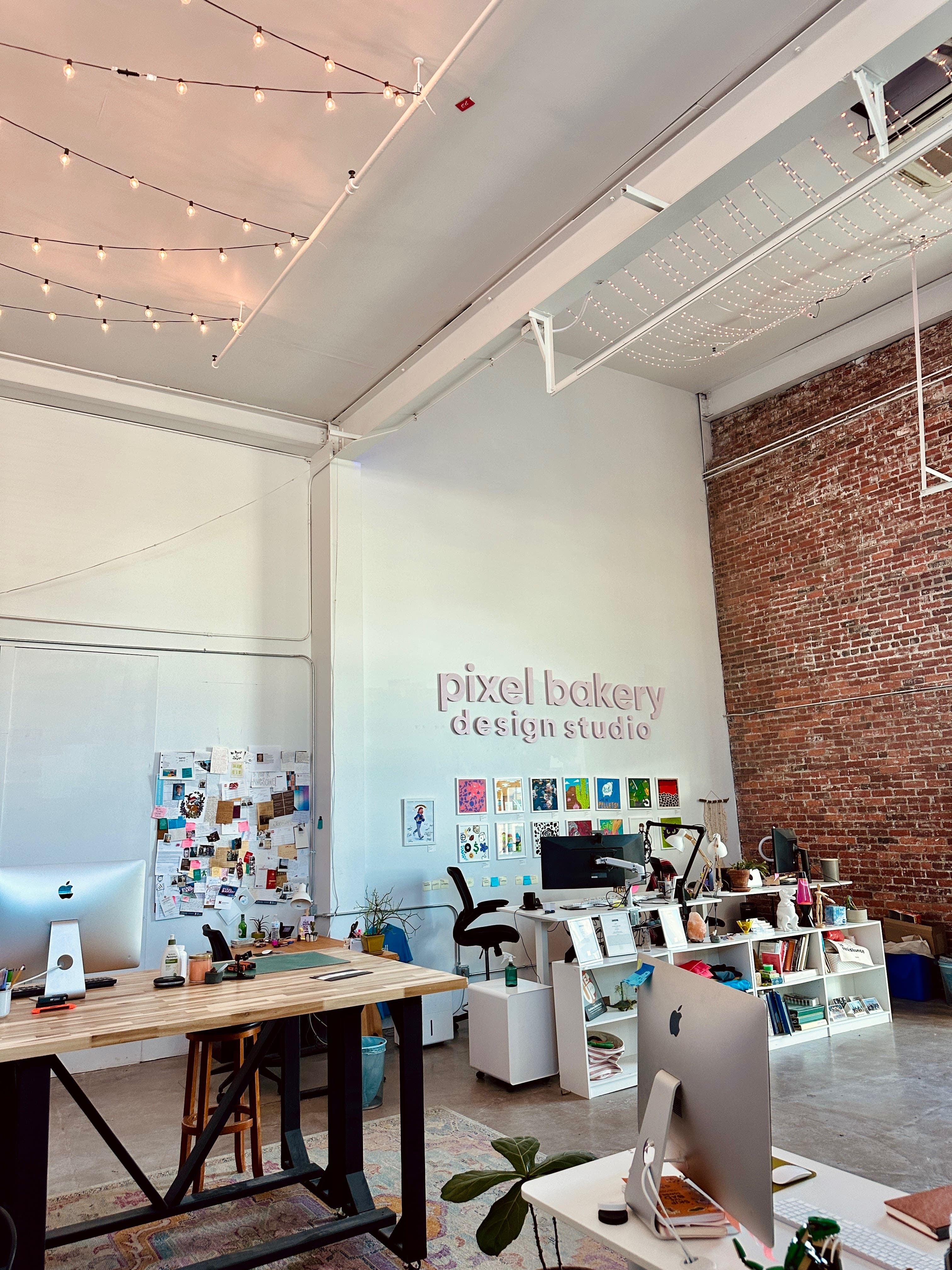 Pixel Bakery Office